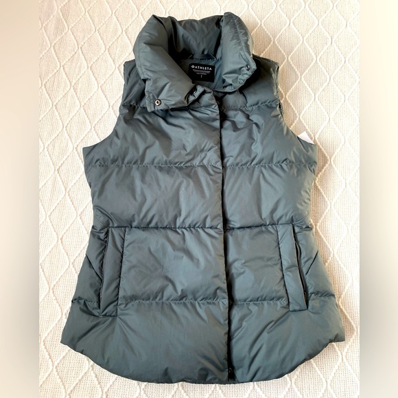 Athleta Jackets & Blazers - ATHLETA Hunter Green Puffer Vest